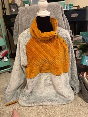 Simply Southern Two-Tone Plush Cowl Pullover in Mustard and Light Gray